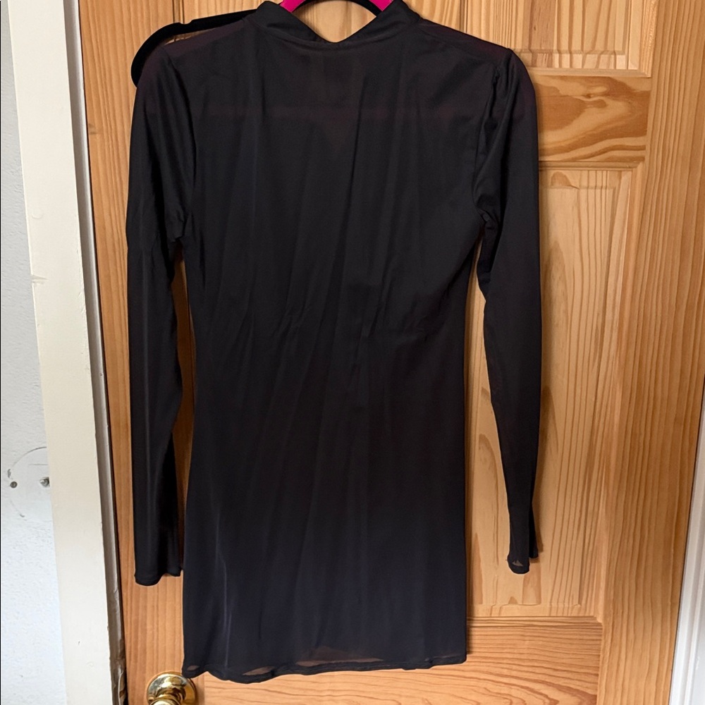 SKIMS Black Women's Swim Coverup - Picture 3 of 4